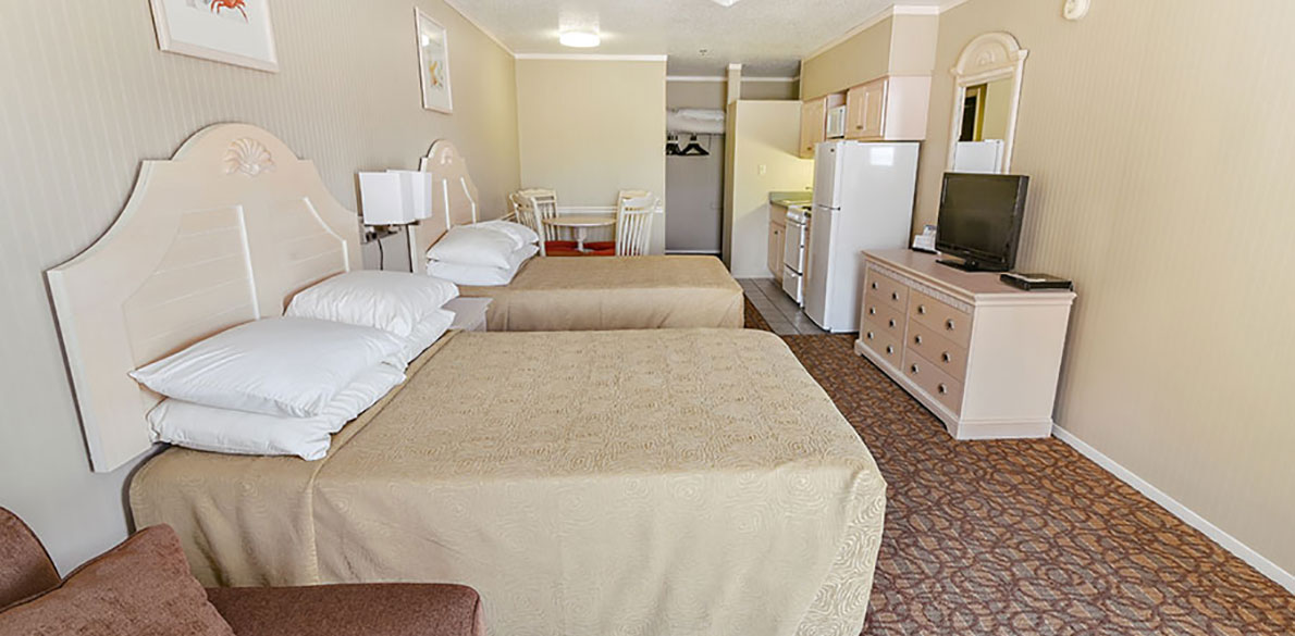 Ohio and Florida rooms with two beds