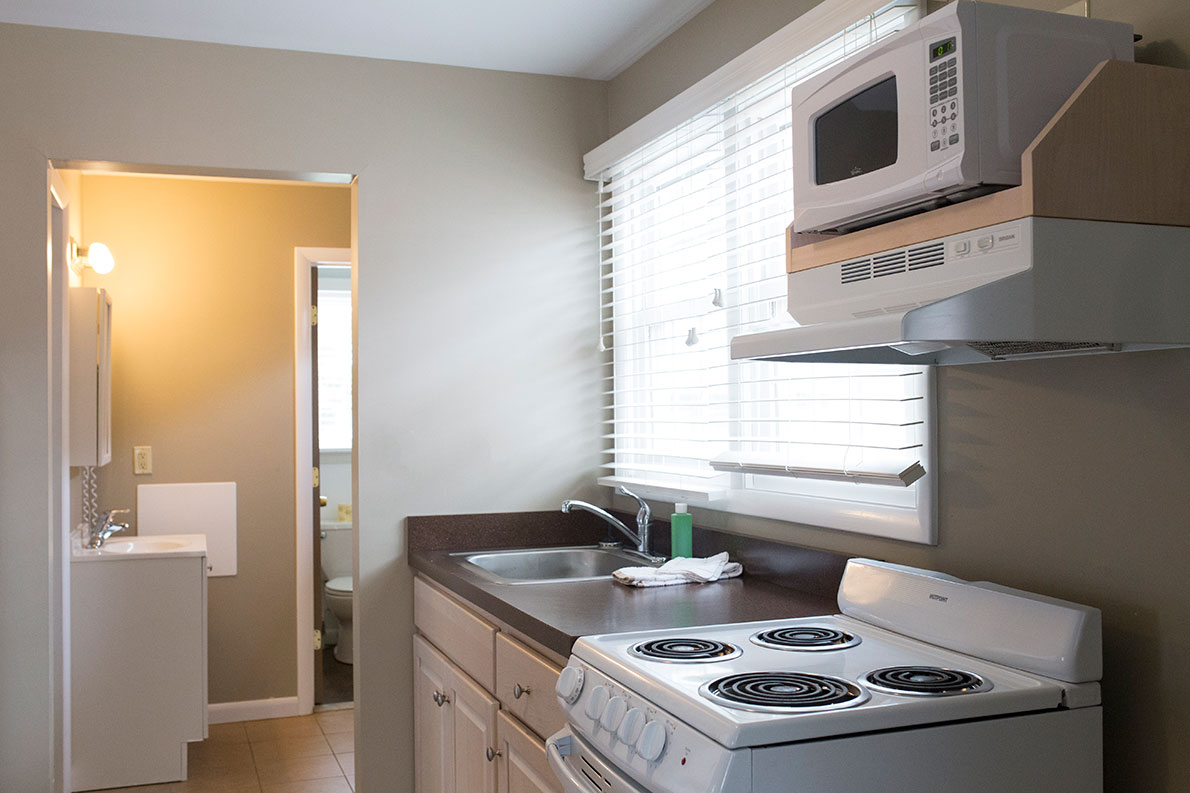 Vacation Homes 600-613, kitchen